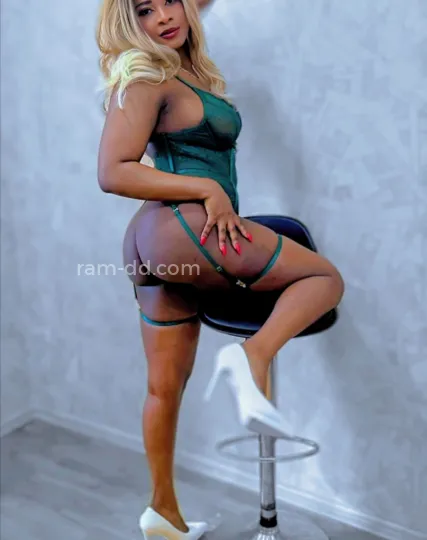 Проститутка Рианна - Фото 2 №492932
